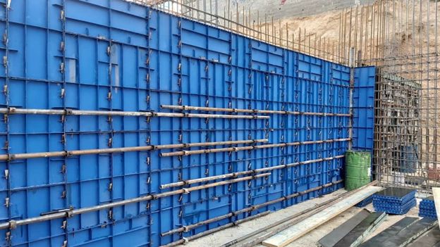 قالب فلزی بتن