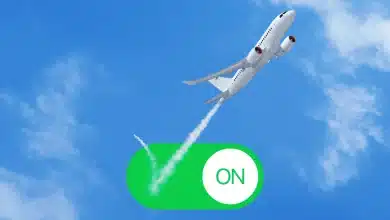 راستی‌آزمایی: آیا فعال نکردن حالت پرواز منجر به سقوط هواپیما می‌شود؟