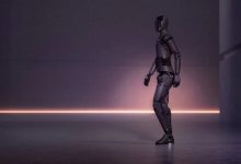 ربات انسان‌نمای تسلا تا سال دیگر به بازار می‌آید