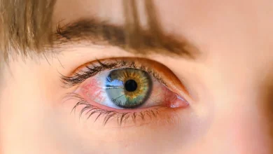 پلک‌زدن در واقع بینایی ما را تقویت می‌کند