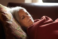 پژوهش جدید: خوابیدن به پاکسازی مغز از ضایعات متابولیک کمک میکند