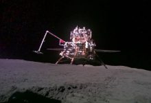 پرچم چین روی نیمه پنهان ماه به اهتزاز درآمد