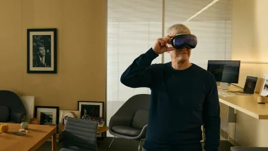 تیم کوک بهترین کاربری هدست گرانقیمت ویژن پرو را شرح میدهد