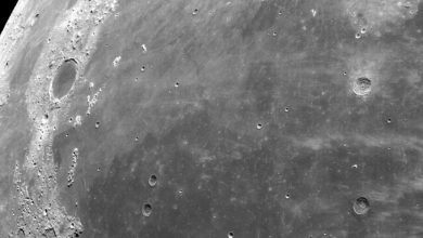 دانشمندان از کشف غاری در ماه برای اقامت فضانوردان در آینده خبر میدهند