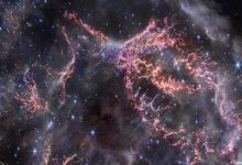 کشف مجموعه‌ای نور ناشناخته مشکوک از دوردست‌های گیتی