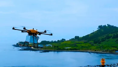 گلکسی زد فلیپ ۶ و زد فولد ۶ با پهپاد به مشتریان کرهای تحویل داده میشوند