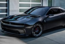 این دوج برقی با فناوری متفاوت باتری، تسلا را به چالش میکشد