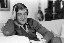 مایکل پارکینسون مجری انگلیسی به شکل هوش مصنوعی برمیگردد