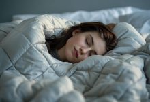 پتوهای سنگین میتوانند به خواب خوب کمک کنند