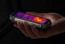 آرمور مینی ۲۰ معرفی شد؛ گوشی جانسخت و بسیار کوچک با فلاش پرنور