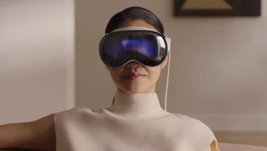 اپل هدست ویژن پرو ۲ را طبق برنامه در فاصله پاییز ۲۰۲۵ تا بهار ۲۰۲۶ عرضه می‌کند