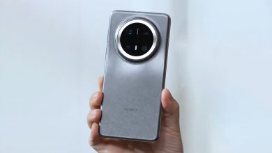 رئیس هیئتمدیره هواوی، گوشی پرچمدار میت ۷۰ پرو پلاس را بهنمایش گذاشت