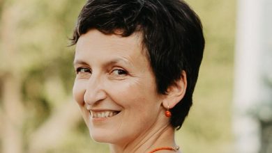 روایت خوددرمانی جسورانه؛ دانشمند زن سرطان سینه خود را با ویروسهای آزمایشگاهی درمان کرد