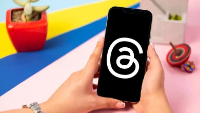 همزمان با رشد بلواسکای، آزمایش فیدهای سفارشی در تردز شروع شد