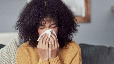 عوارض جانبی فین کردن شدید؛ از تشدید علائم سرماخوردگی تا خوندماغ شدن