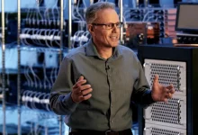 معاون بخش سختافزار اپل یکی از گزینههای مدیرعاملی اینتل است