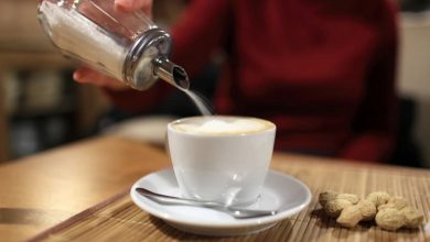 افزودن شیرینکننده به قهوه، تاثیر شگفتانگیزی بر ساعت بیولوژیکی دارد