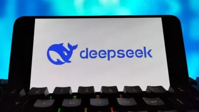 هوش مصنوعی چینی DeepSeek بازار سهام آمریکا را متزلزل کرد: سقوط یک تریلیون دلاری
