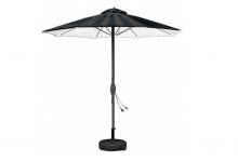 چتر ساحلی انکر با پنلهای خورشیدی و توان شارژ ۸۰ وات معرفی شد