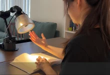 لامپ رباتیک اپل بهنمایش درآمد؛ محصولی ظریف و هوشمند